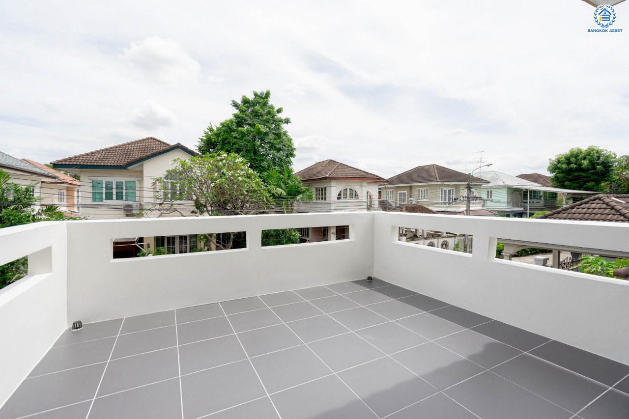 บ้านมือสองตกแต่งใหม่ แบรนด์ LH ม.ชัยพฤกษ์ บางบัวทอง หลังใหญ่ เนื้อที่ 67 ตร.ว. ฟังก์ชัน 3 ห้องนอน 2 ห้องน้ำ จอดรถได้ 2 คัน พร้อม Facilities ครบครัน บนทำเลเดินทางสะดวก ติดถนนบางกรวย-ไทรน้อย ใกล้เซ็นทรัลเวสต์เกต และรถไฟฟ้าสายสีม่วง "สถานีบางพลู"...